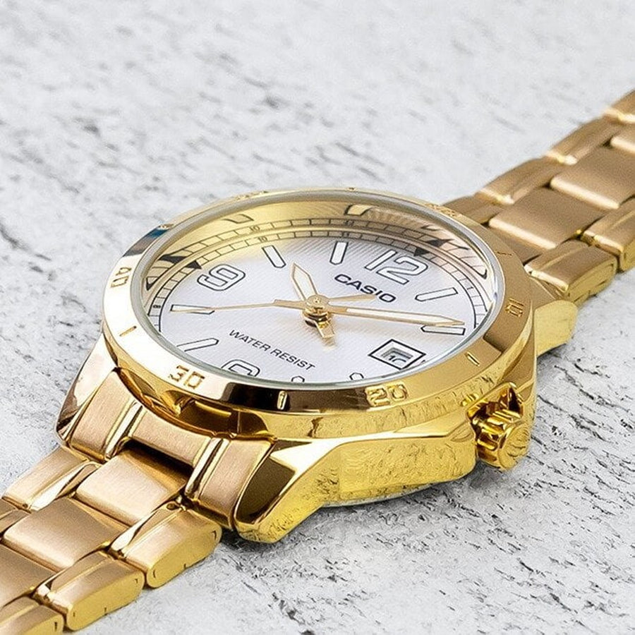 Casio LTP-V004G blanche vue de biais