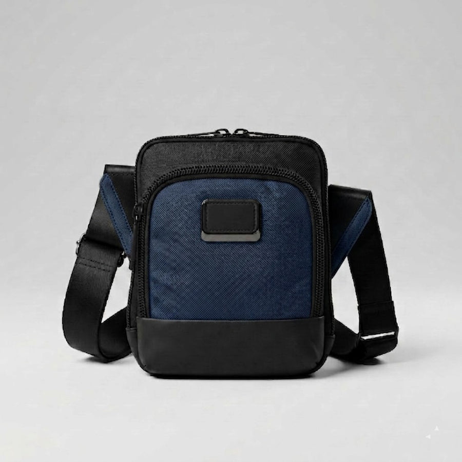 Sacoche format moyen bleu marine