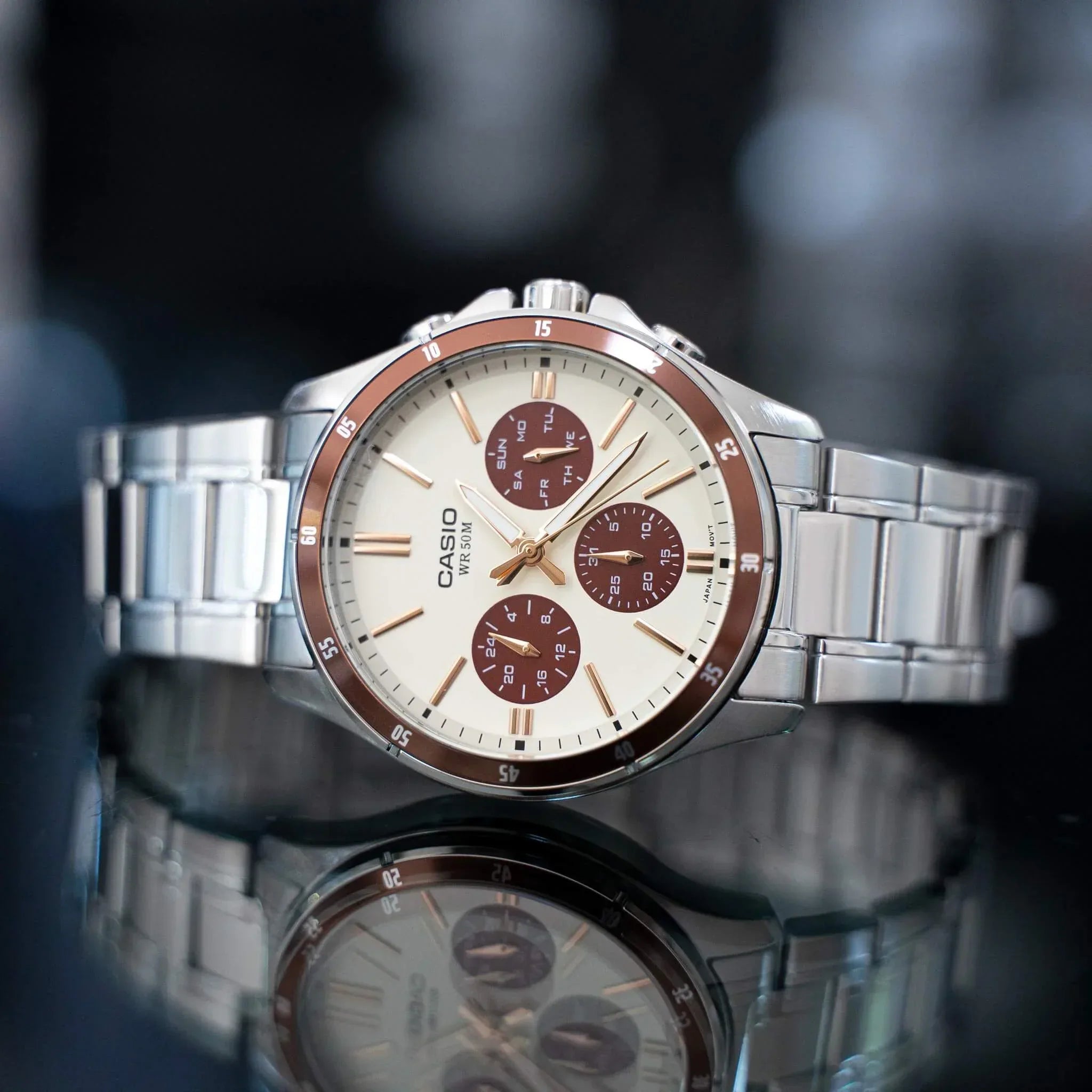 Montre CASIO Homme Acier – Design moderne & Fiable 1374D - Backpack dz