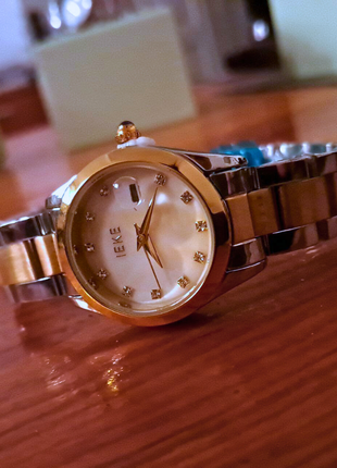 IEKE Evalina – Montre pour Femme Original, argentée au charme perlé 88192L