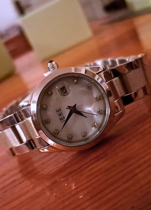 IEKE Evalina – Montre pour Femme Original, argentée au charme perlé 88192L