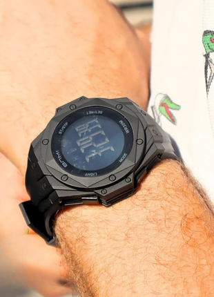 BNMI 2202 – Montre digitale noire au cadran octogonal affirmé-6 Couleurs