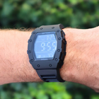 BNMI 2203 TitanSport – Montre digitale masculine au style affirmé