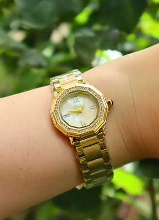 IEKE Zenna – Montre Femme Carrée Chic & Intemporelle 88273