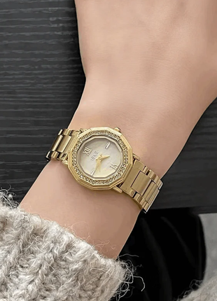 IEKE Zenna – Montre Femme Carrée Chic & Intemporelle 88273