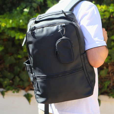 Sac à Dos Polobag Noir – Élégant, Pratique et Résistant