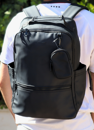 Sac à Dos Polobag Noir – Élégant, Pratique et Résistant