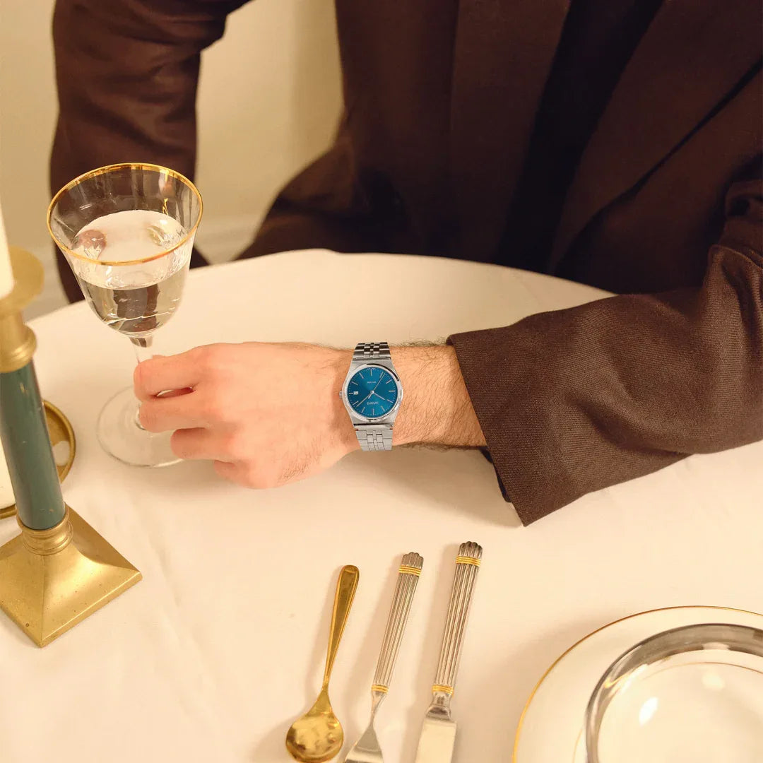 Montre Homme CASIO Acier Inoxydable – Fine & Élégante B145D - Backpack dz