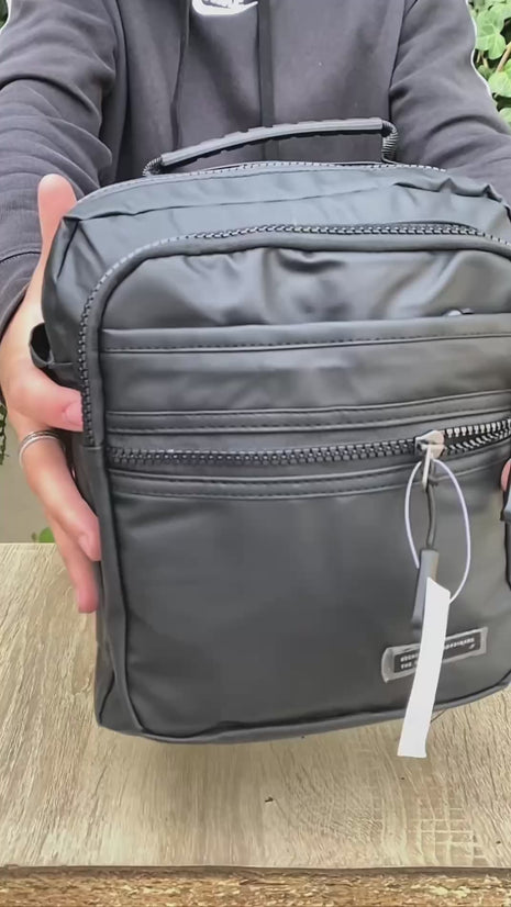 حقيبة يد متعددة الجيوب