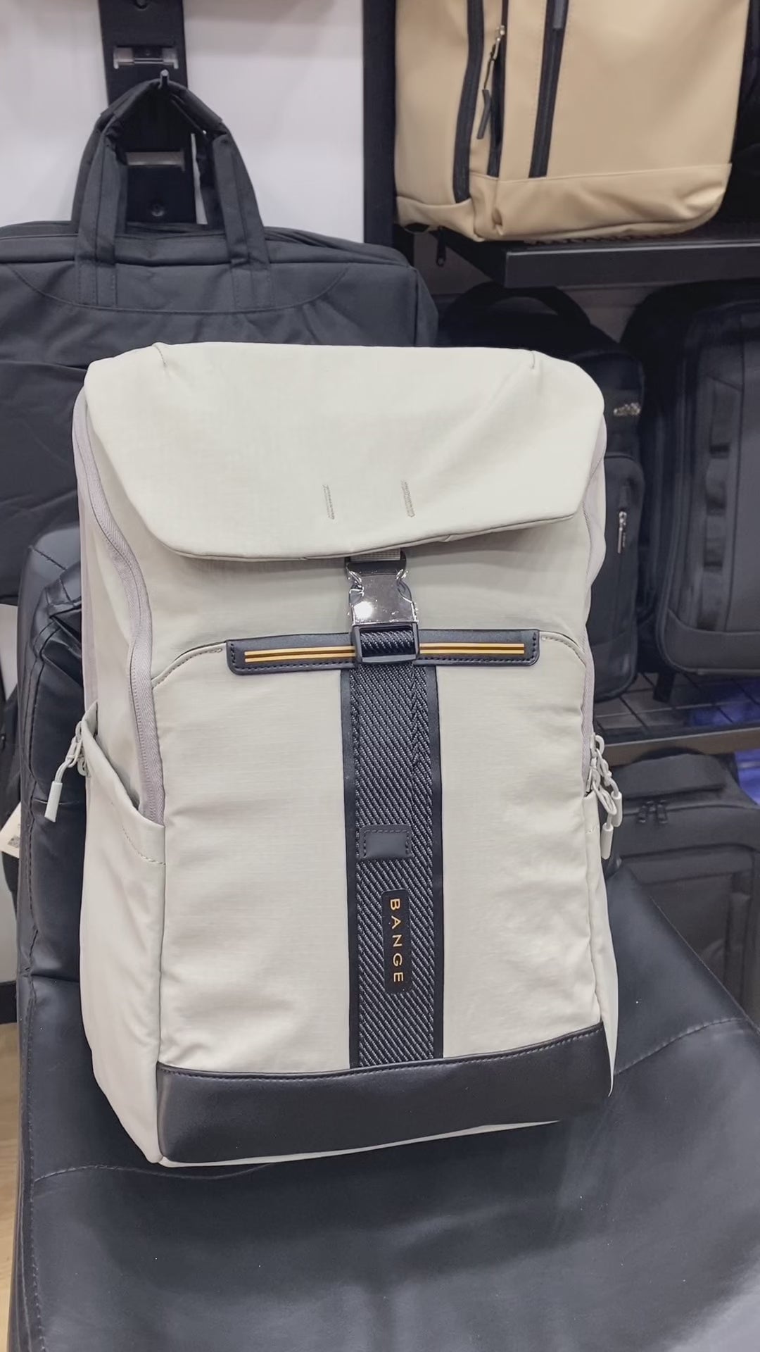 Sac à dos BANGE pour voyage et laptop 15,6"