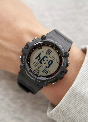 Montre CASIO Sport 100M Grand Format – Autonomie 10 Ans & Chronomètre 1/100s