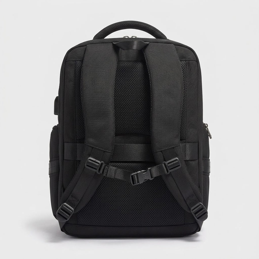 Dos du sac business avec sangle de poitrine